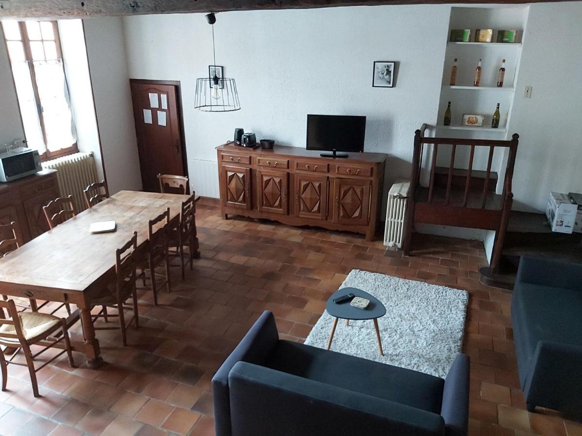 Logis Des Bessons Bed and Breakfast Migron Eksteriør billede